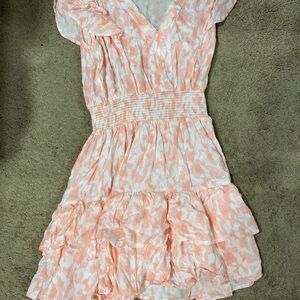 5/20 DKNY Peach and White Blouse